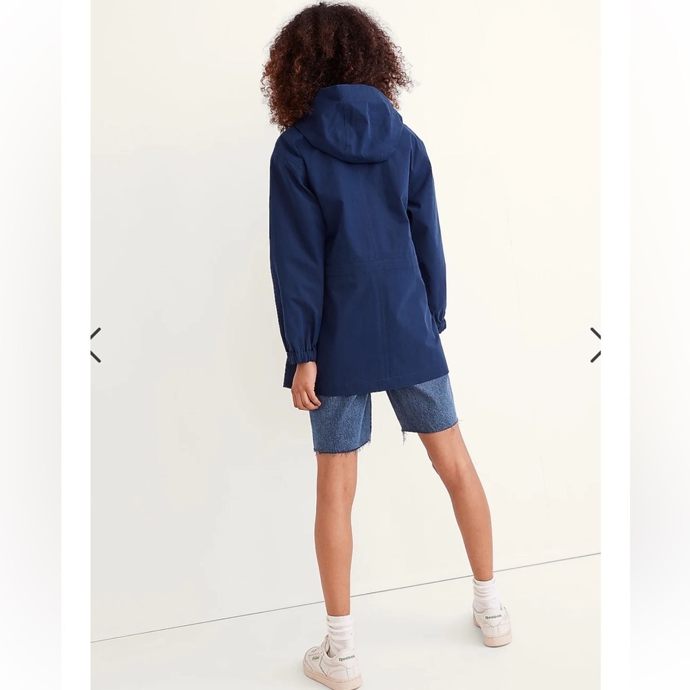 NWOT Madewell Waterproof Raincloud
Raincoat Navy Size S - Picture 4 of 16